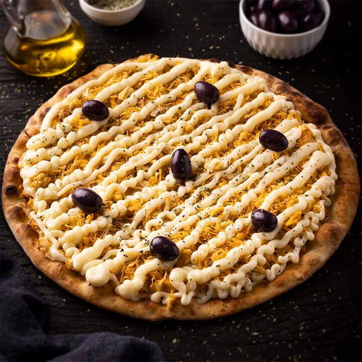 Pizza de Frango com Catupiry - Tutti Pizza - Pizzaria no bairro Água Rasa SP